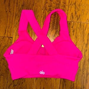 ALO Yoga Fuchsia Sports Bra